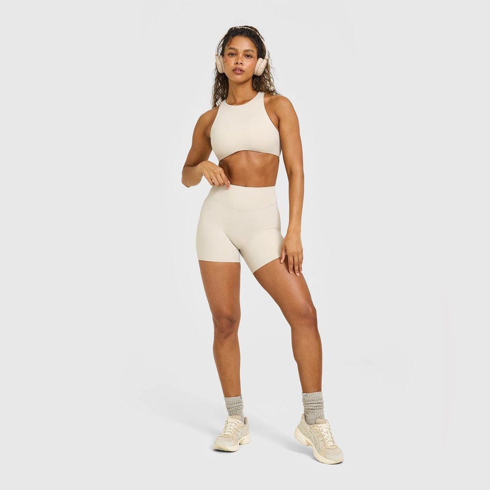 Oner Active SOFTMOTION™ HIGH WAISTED SHORTS 6" WITH WHITE LOGO